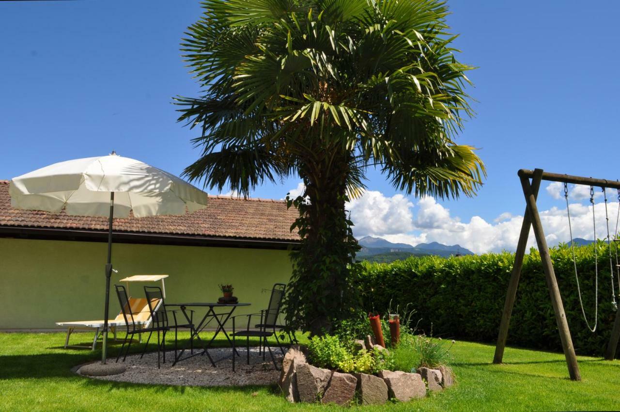 Gaestehaus Anna Caldaro Exterior photo